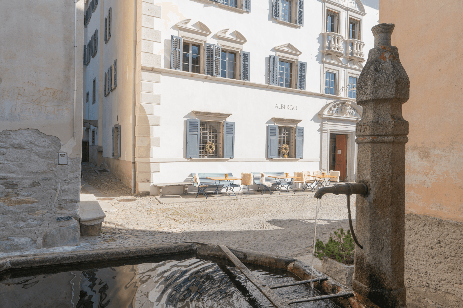 Palazzo Salis — 9